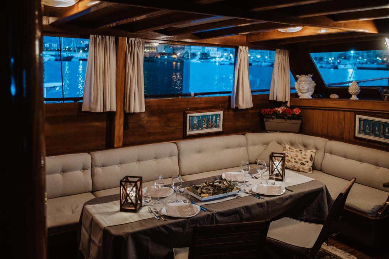 Sicily Sea Charter HANDE CAPO GALERA Palermo Exterior foto