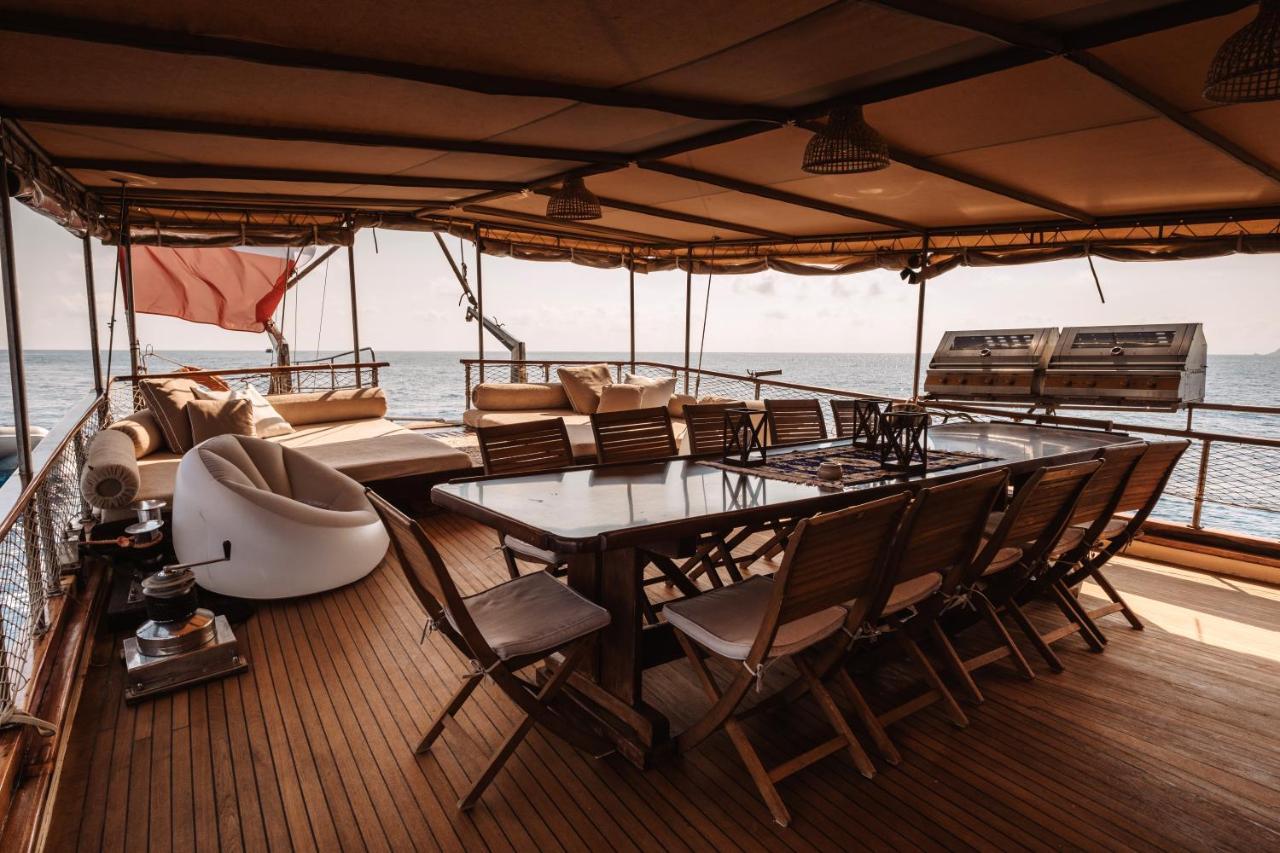 Sicily Sea Charter HANDE CAPO GALERA Palermo Exterior foto